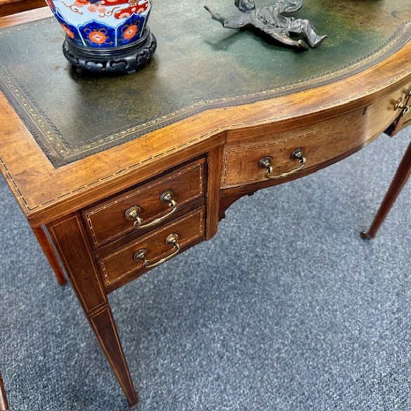 Victorian Desk 2